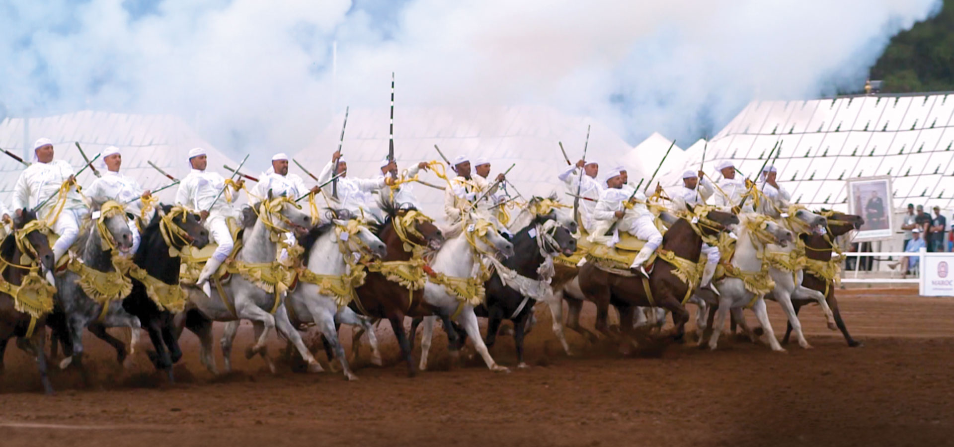 صورة بوستر المحتوى المميز